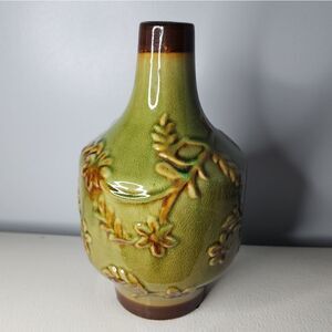 Vtg Hosley TM Potteries Pottery Retro Glazed Ceramic Vase Green Raised Floral